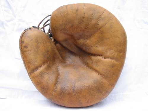 Mickey Cochrane Catchers Mitt Front